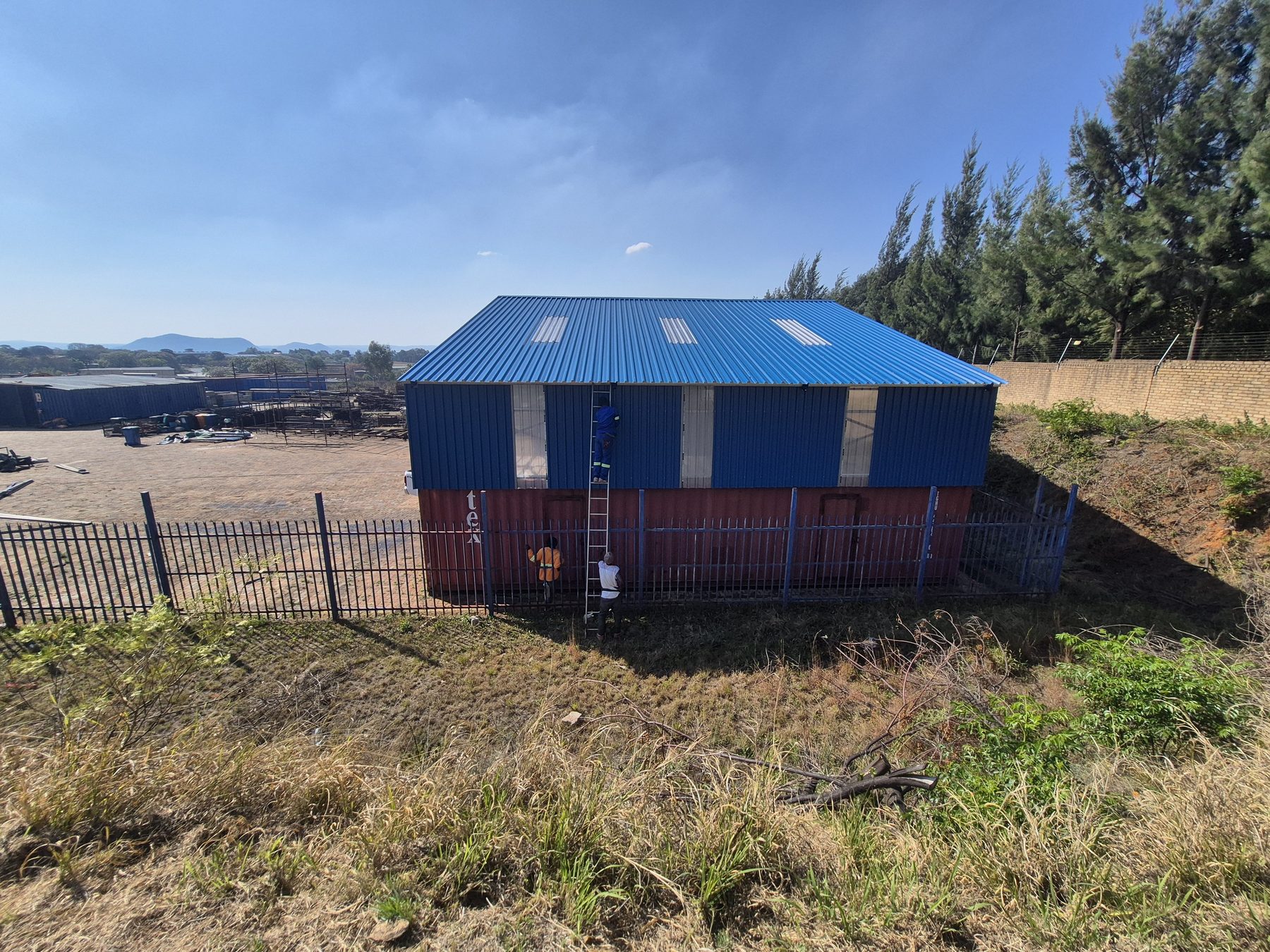 A finished steel structure with a blue roof built by Arc & Anchor near Roodepoort